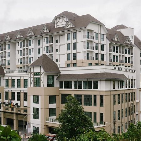 Cameron Avilion Aishomestay Танах-Рата Екстер'єр фото